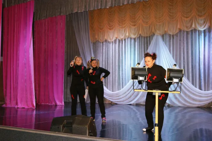 Посвящение в первоклассники 1 "А" МБОУ СОШ №18