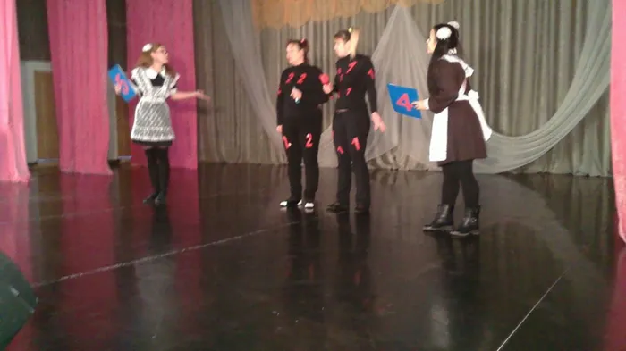 Посвящение в первоклассники 1 "А" МБОУ СОШ №18